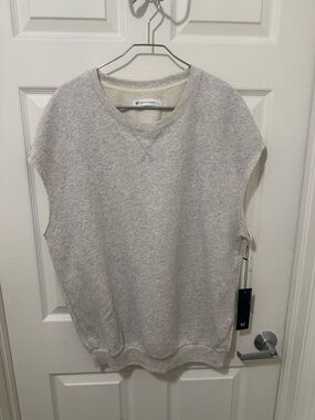 Wear it to Heart Women’s Chelsea M Sleeveless Crewneck Sweater in oatmeal.